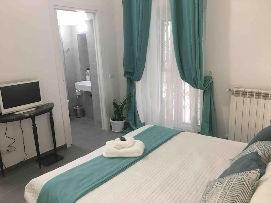Beautiful Apartment Next To Piazza Di Spagna Rom Eksteriør billede